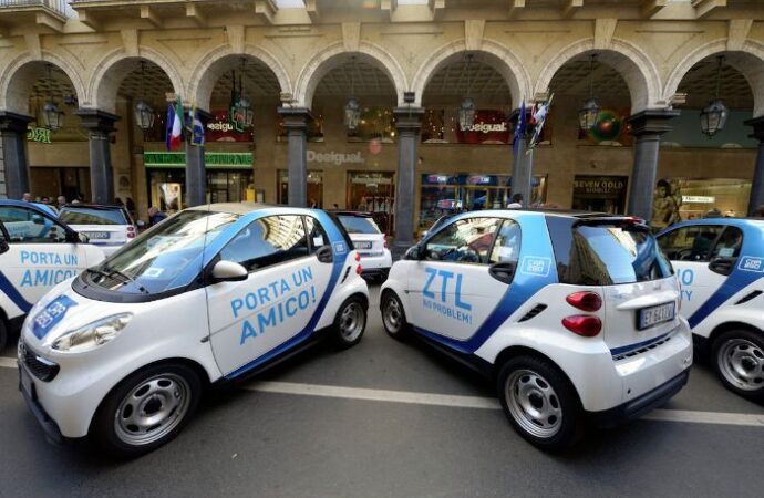 Car2go sbarca oggi a Torino