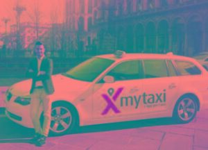 Mytaxi, “l’alternativa legale” a Uber, arriva a Milano