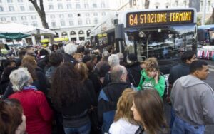 Roma, venerdì 26 stop di 24 ore del trasporto pubblico
