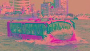 Busan, per attirare turisti, la città usa autobus anfibi