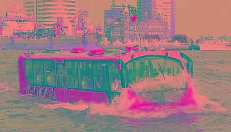 Busan, per attirare turisti, la città usa autobus anfibi