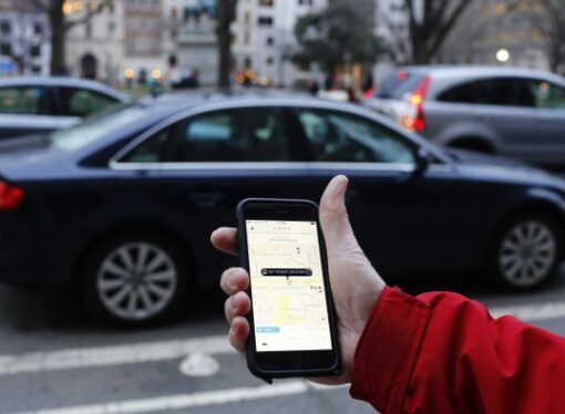 Cina: l’azienda cinese Didi Kuaidi sbarra la strada a Uber