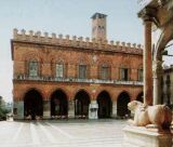 Cremona. Gara chiusa praticamente deserta. Solo KM presenta un´offerta condizionata che viene respinta.