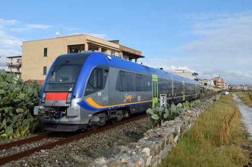 Calabria: nuovo treno per i pendolari della Jonica
