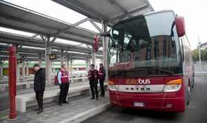 Ntv: la sfida si sposta anche sulle strade.