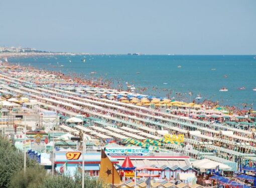 Emilia Romagna: nuovo piano ferroviaro per l’estate in riviera