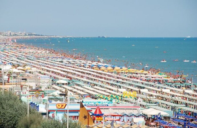 Emilia Romagna: nuovo piano ferroviaro per l’estate in riviera