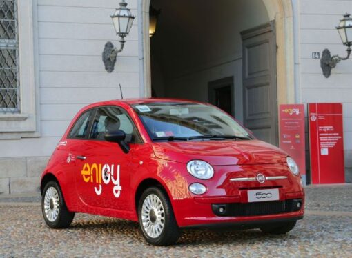 Car sharing: incidenti, Enjoy corre ai ripari