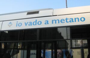 Brescia: gli autobus alimentati con il metano ricavato dai rifiuti