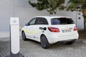 Daimler Mercedes : “Un miliardo di investimento nell’elettrico”