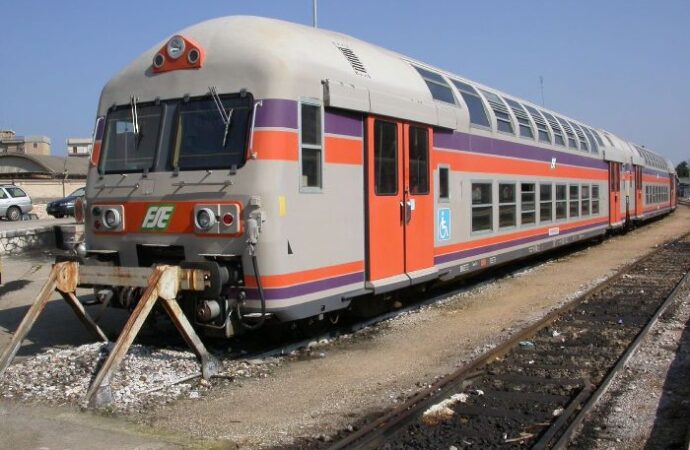 Puglia: Ferrovie Sud-Est, via libera al salvataggio