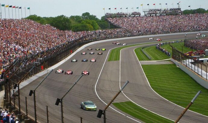 Indianapolis corre verso le ibride e le elettriche