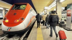 Trenitalia: contratto di servizio per i pendolari AV