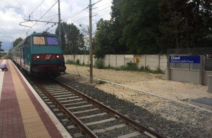 Abruzzo: il contratto Trenitalia – Regione finisce al Tar