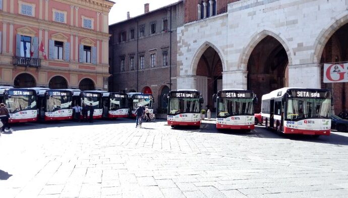 Piacenza: Seta, presentati 8 nuovi autobus