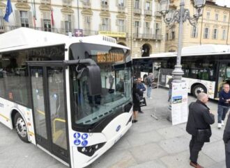 Vercelli: Atap annuncia l’arrivo di due bus elettrici