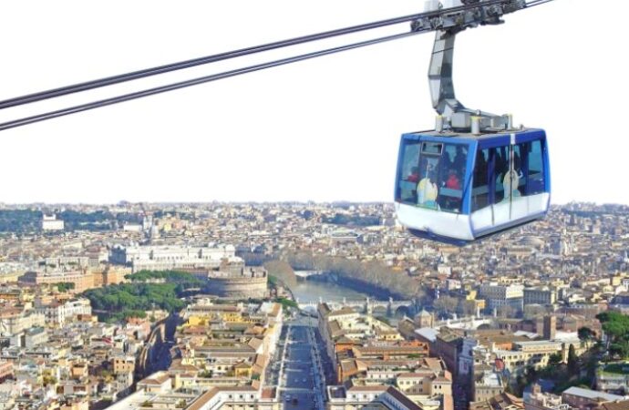 Roma: per la cabinovia pentastellata i privati vanno bene