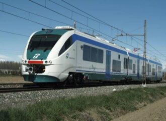 Genova: contratto di servizio con Trenitalia, appello del comitato pendolari del Levante