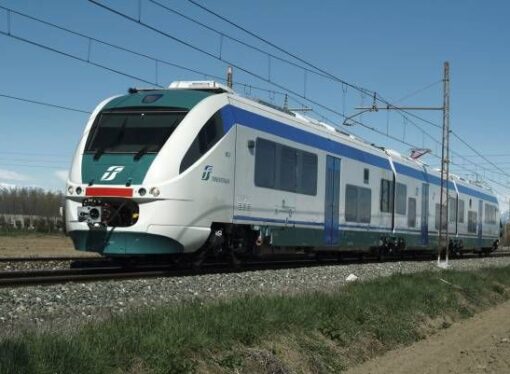 Genova: contratto di servizio con Trenitalia, appello del comitato pendolari del Levante