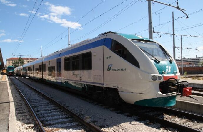 Sicilia: un contratto da 1,2 miliardi con Trenitalia
