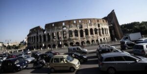 Greenpeace: Roma ultima fra le capitai europee