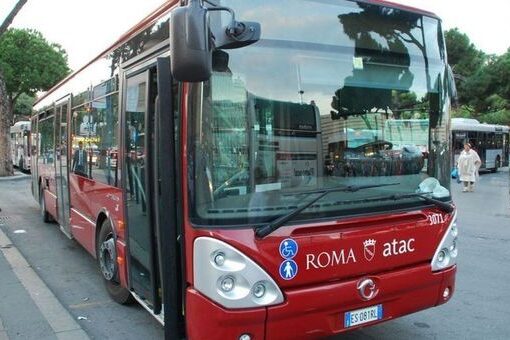 Atac: nuovi bus, smentita la trattativa con aziende cinesi