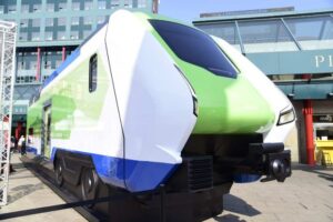 Lombardia: presentato il modello del nuovo treno “Caravaggio”