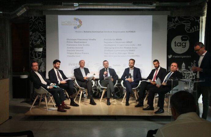 Ricerca del Politecnico di Milano: viaggiare in autobus è sicuro