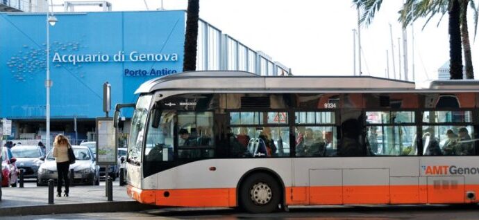 Genova: Autoguidovie socio di minoranza nel progetto di fusione Amt-Atp