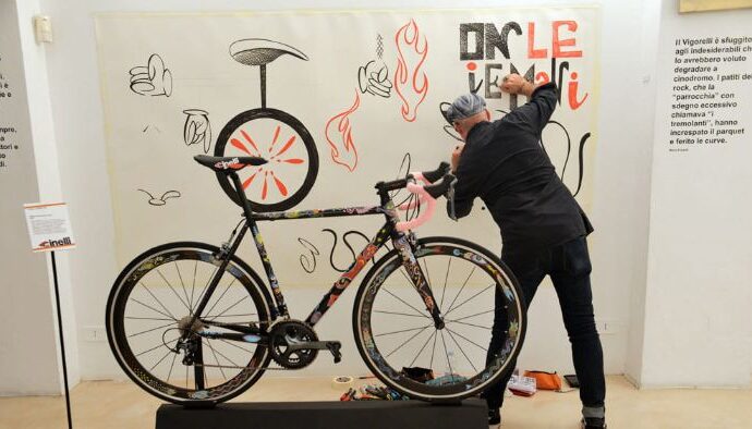 Milano: “Milano bike city”, annunciate 630 nuove bici e velostazioni