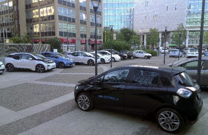 Milano: e-mob 2019 apre i battenti