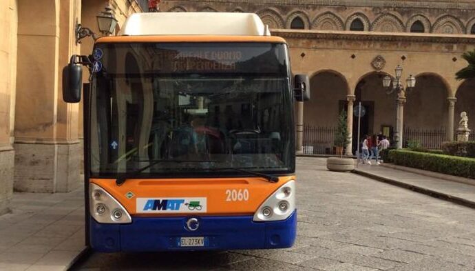 Palermo: bus gratis per chi paga le tasse comunali