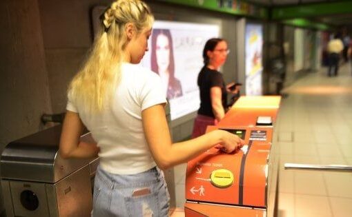 Napoli: arrivano i biglietti contactless