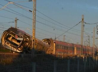 Deraglia un Frecciarossa, morti i macchinisti