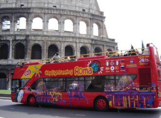 Roma: il Tar boccia il bando sugli open bus