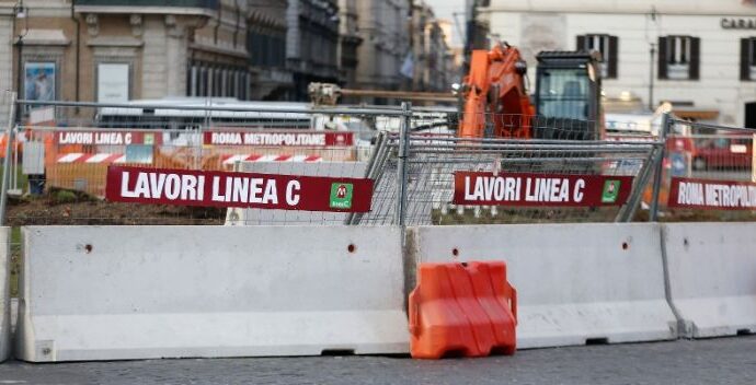 Roma: Raggi, un commissario straordinario per i lavori della metro C