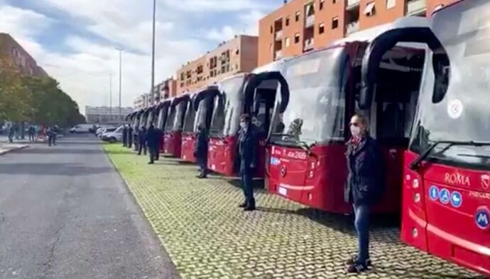 Roma: Atac, presentati 40 nuovi bus per il quadrante nord-est