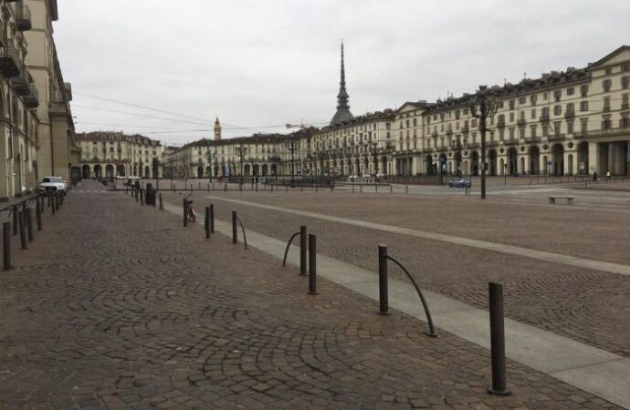 Piemonte: un rapporto dell’Agenzia per la Mobilità certifica la forte diminuzione negli spostamenti