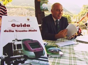 TRENTO. IN BICICLETTA O CON IL TRENO: DUE NUOVE GUIDE PER SCOPRIRE IL TRENTINO A BASSA VELOCITÁ