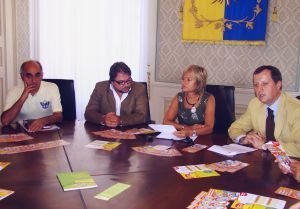 PARMA. L'AUTOBUS? "PIù SI E', MENO SI PAGA