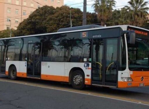 Cagliari: sui bus Ctm ritorna la capienza all’80%