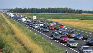 Osservatorio Trasporti del Mit: cresce la domanda ma non nel trasporto pubblico locale