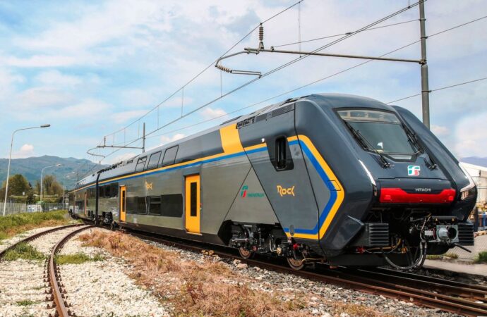 Liguria: consegnati 2 nuovi treni Rock
