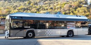 Genova: AMT, al via la sperimentazione con bus a idrogeno