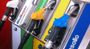 ANAV: bene estensione dello sconto di accisa sul gasolio al settore NCC autobus
