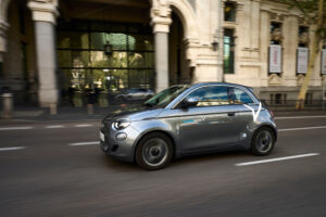 Milano: car sharing, arrivano le 500 elettriche di Share Now