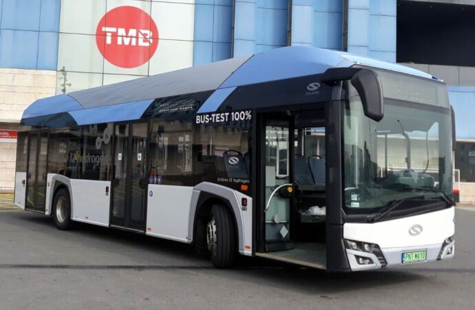 Tour italiano in 9 città dell’autobus a idrogeno “Solaris Urbino 12”   