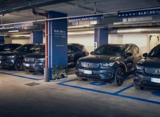 Milano: debutto di ELEC3City, il car sharing di Volvo
