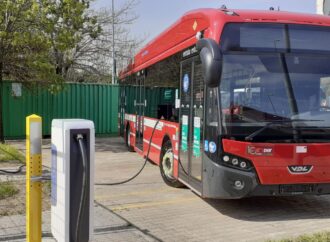 Bologna: Tper, presentati i nuovi e bus Citea di VDL