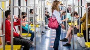 Le nuove regole per viaggiare sui mezzi di trasporto pubblici